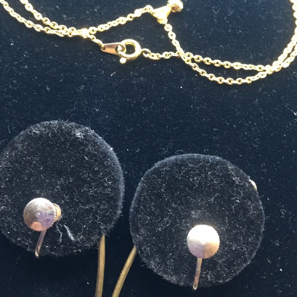 Vintage red rhinestone necklace, earrings - Picture 3 of 4